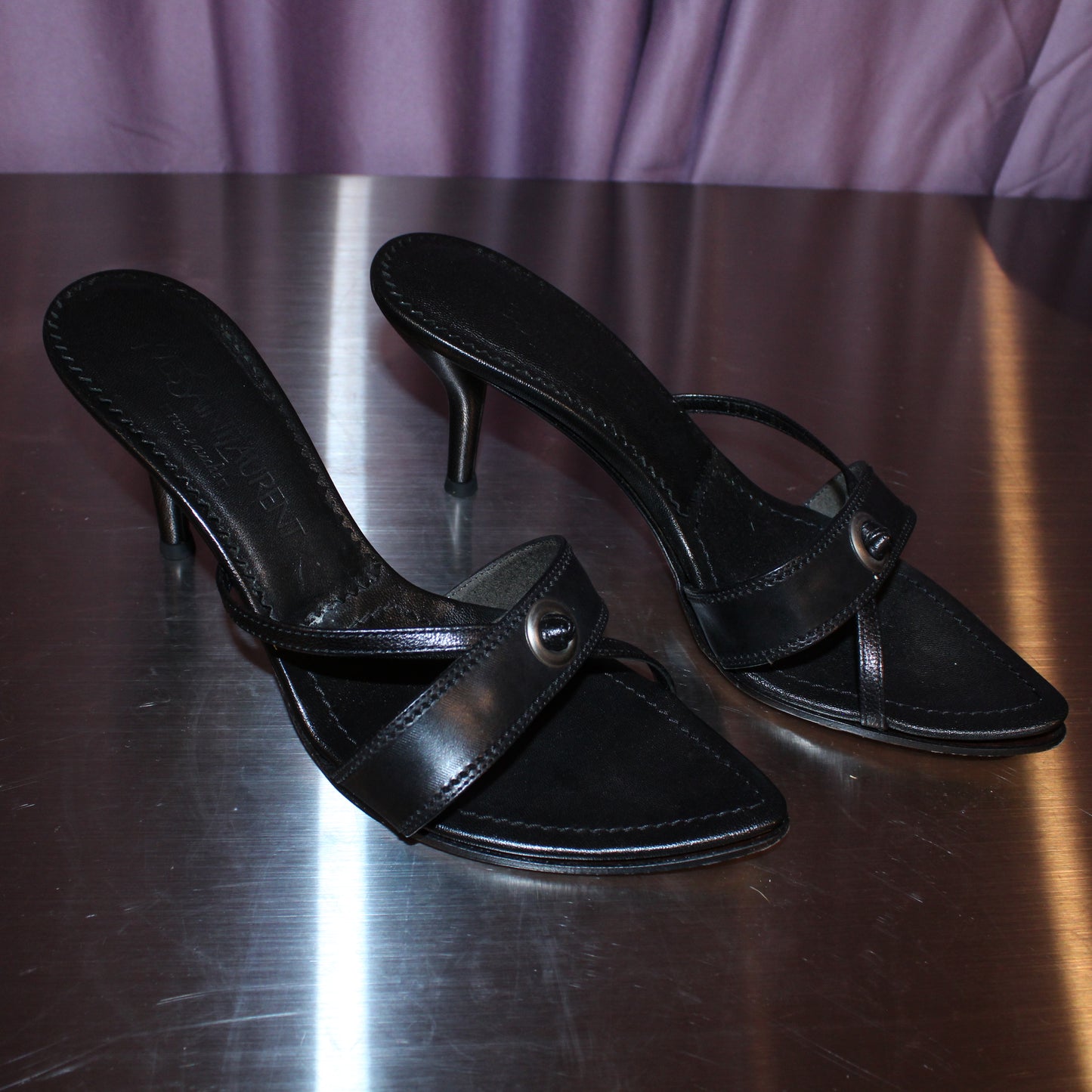 Yves Saint Laurent Leather Heels