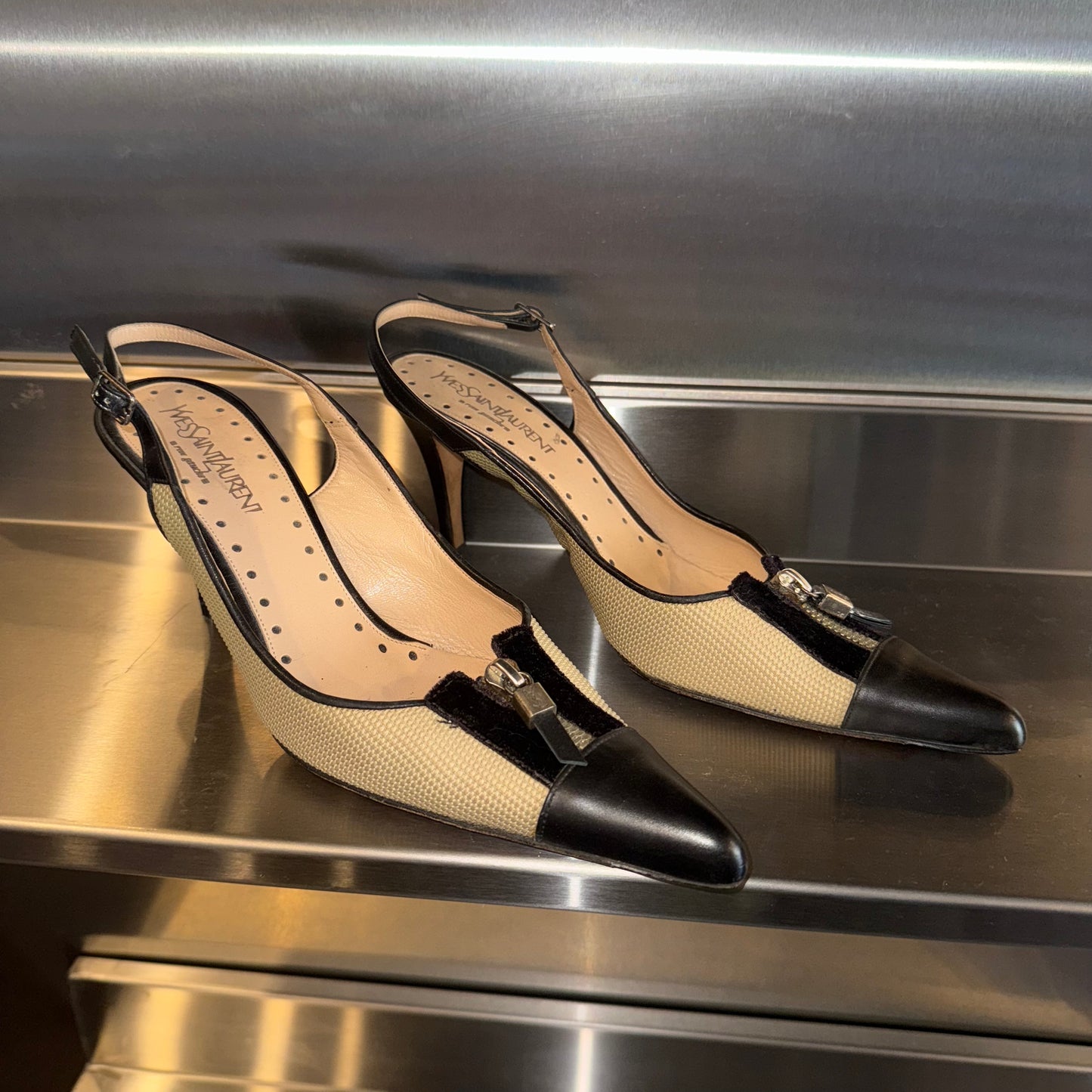 Yves Saint Laurent Heels