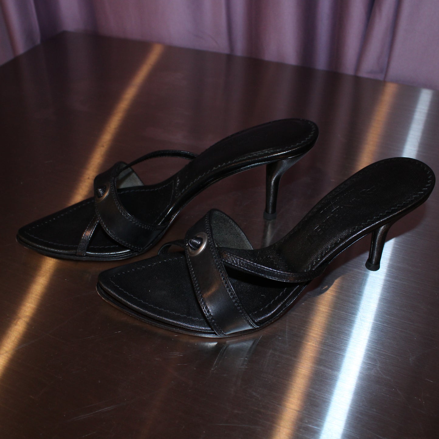Yves Saint Laurent Leather Heels