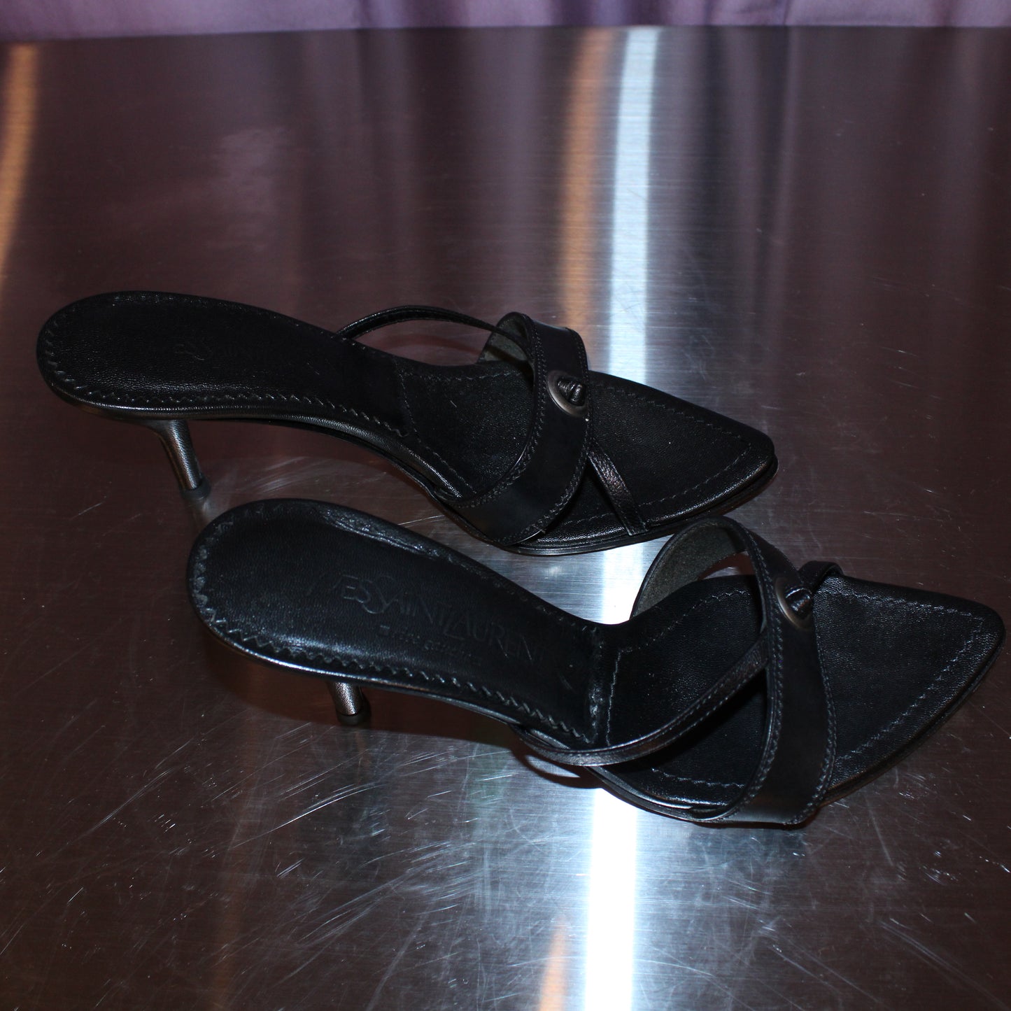 Yves Saint Laurent Leather Heels