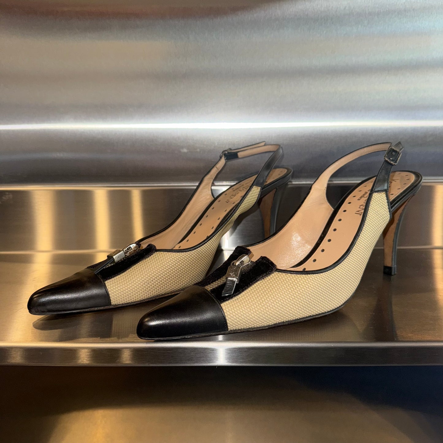 Yves Saint Laurent Heels