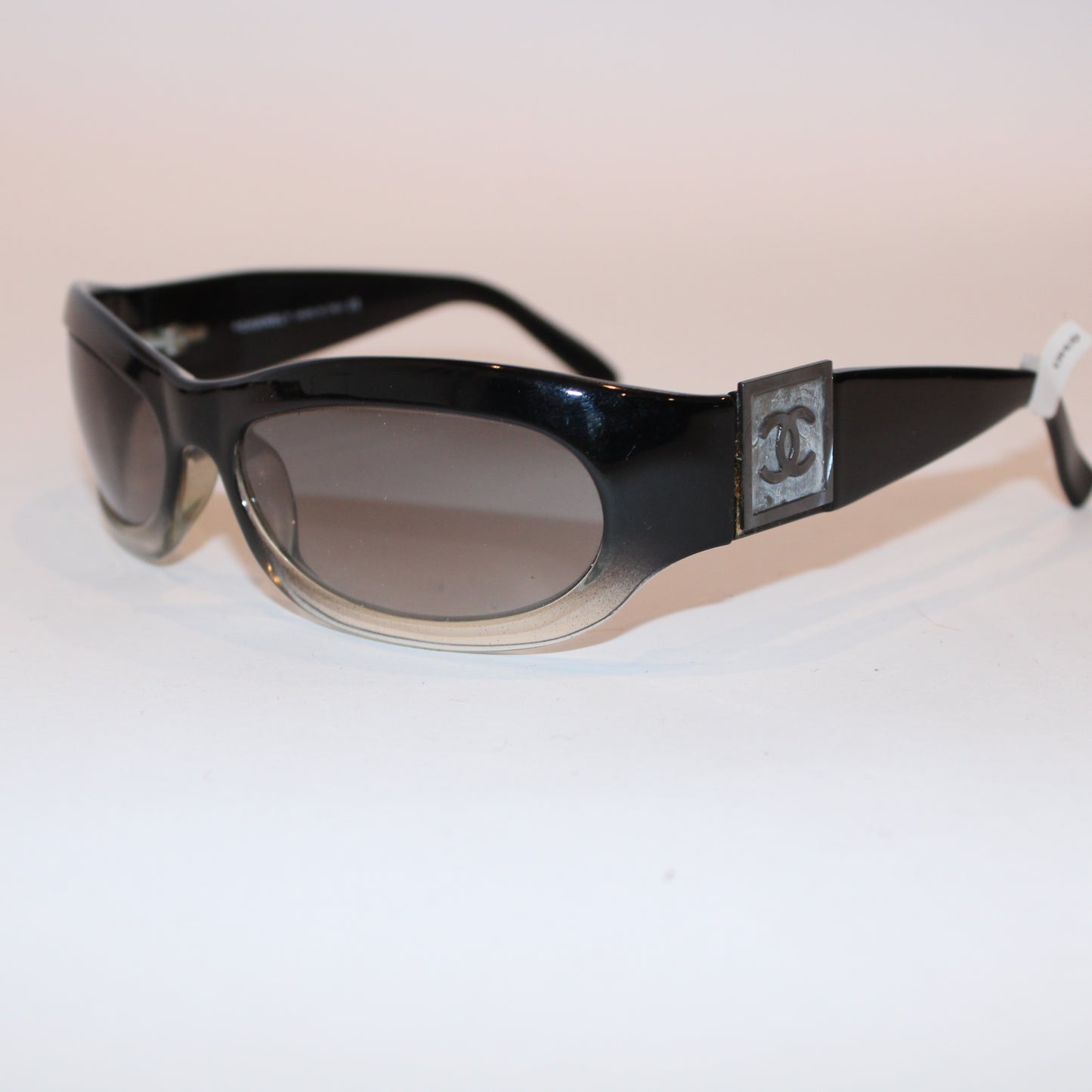 Vintage Chanel ombré sunglasses
