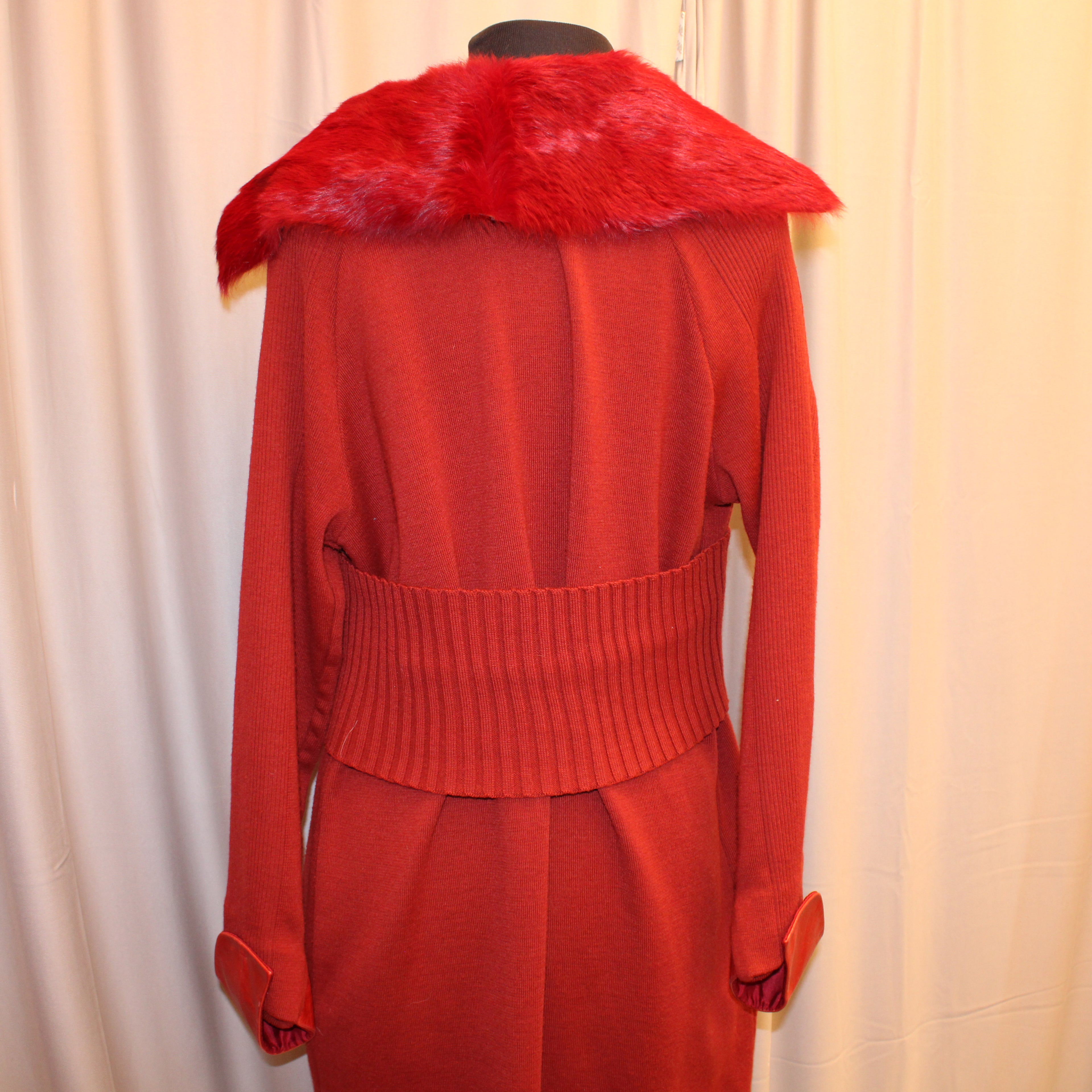 Vintage Cardigan with fur collar