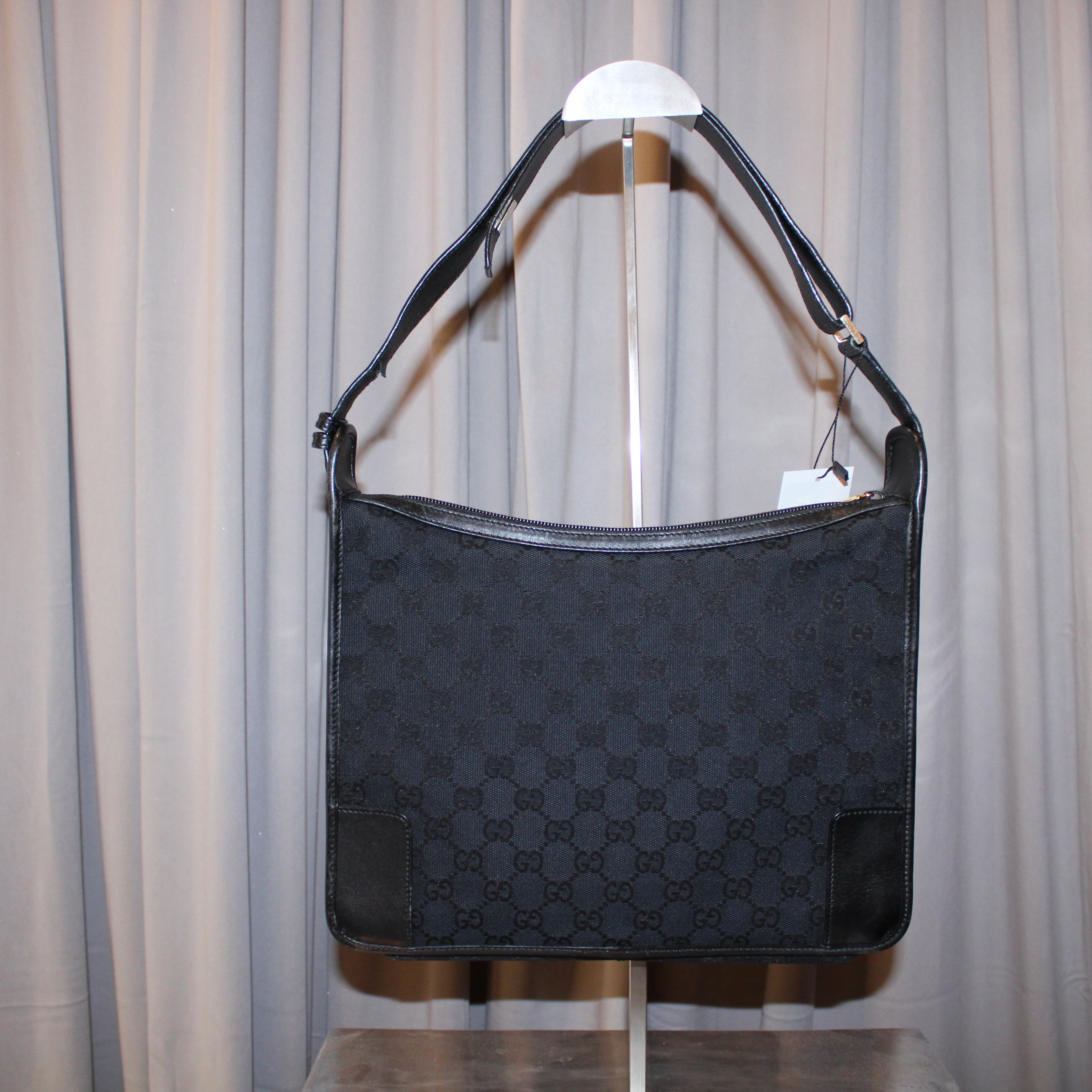 Gucci monogram shoulder bag