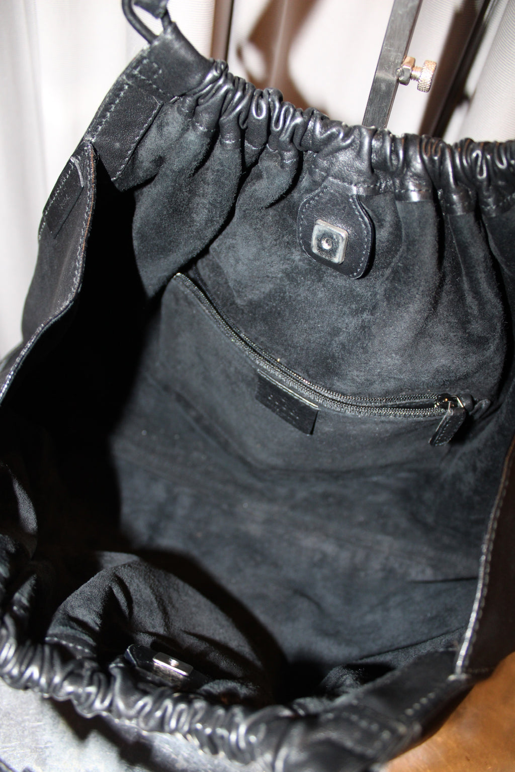 Tom Ford Era Gucci Black Leather Hand Bag