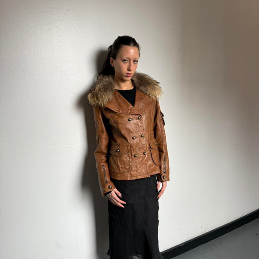 Italian vintage leather jacket with fur collar