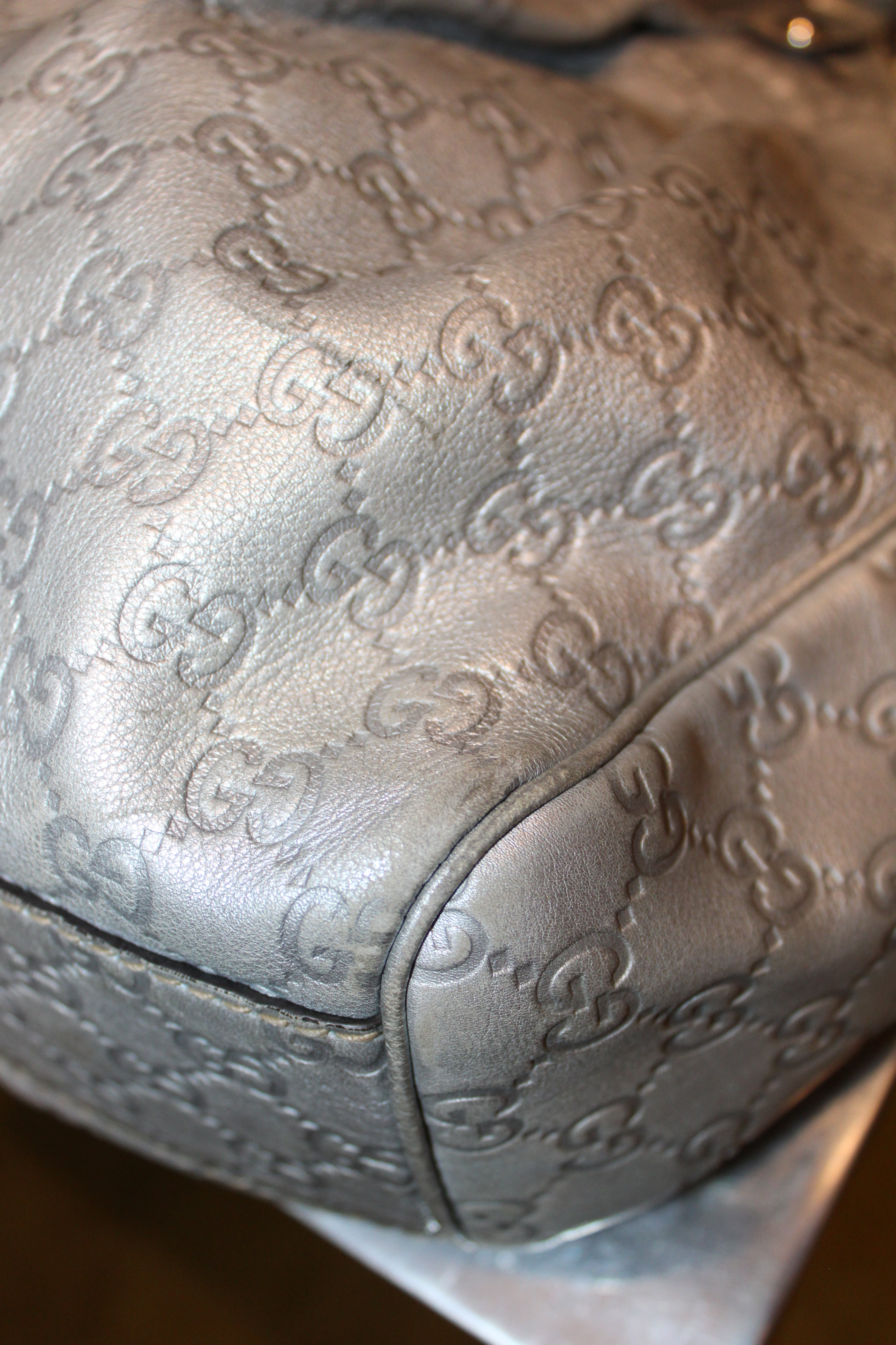 Gucci Sukey Tote