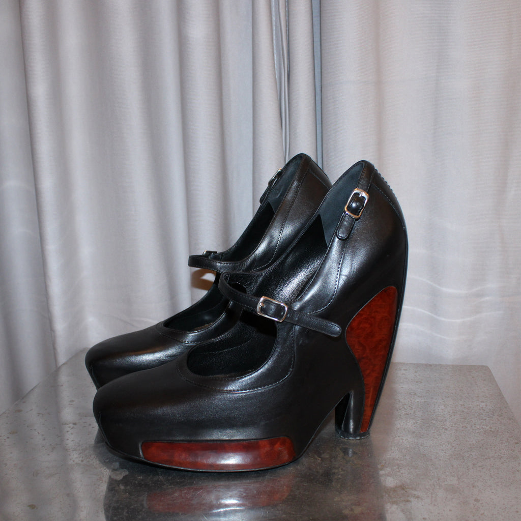 Balenciaga F/W 06 Mary Jane Heels