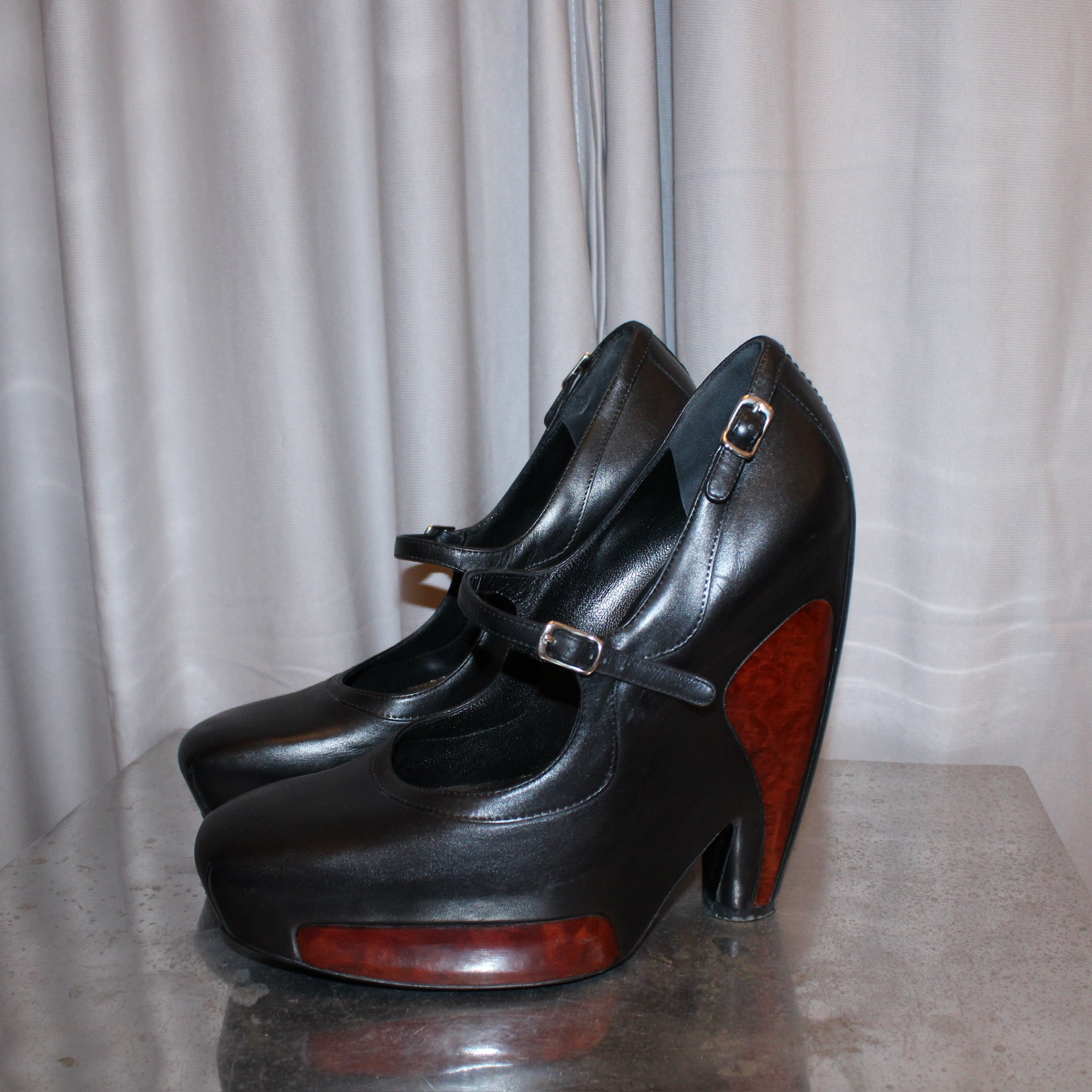 Balenciaga F/W 06 Mary Jane Heels