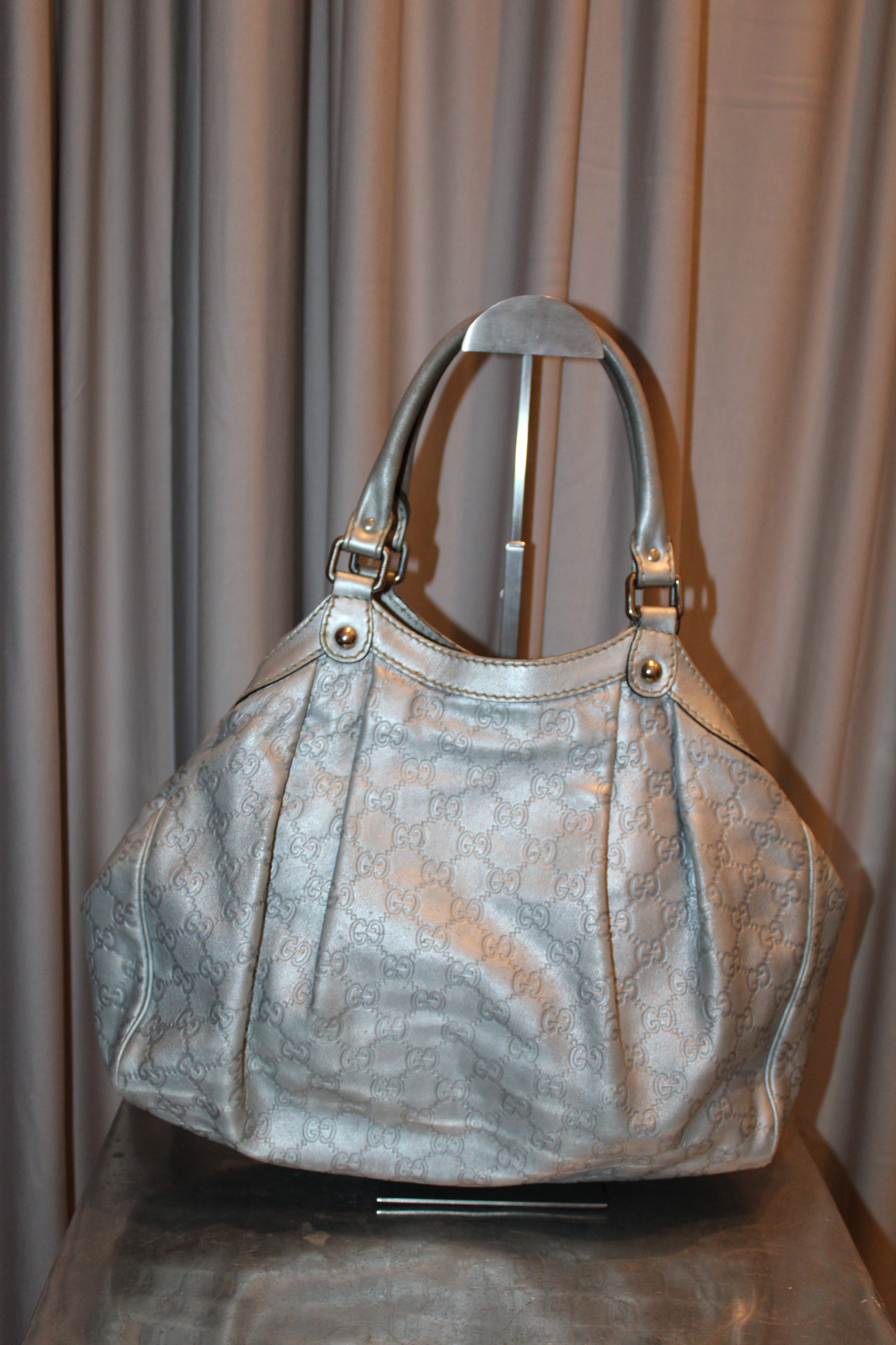 Gucci Sukey Tote