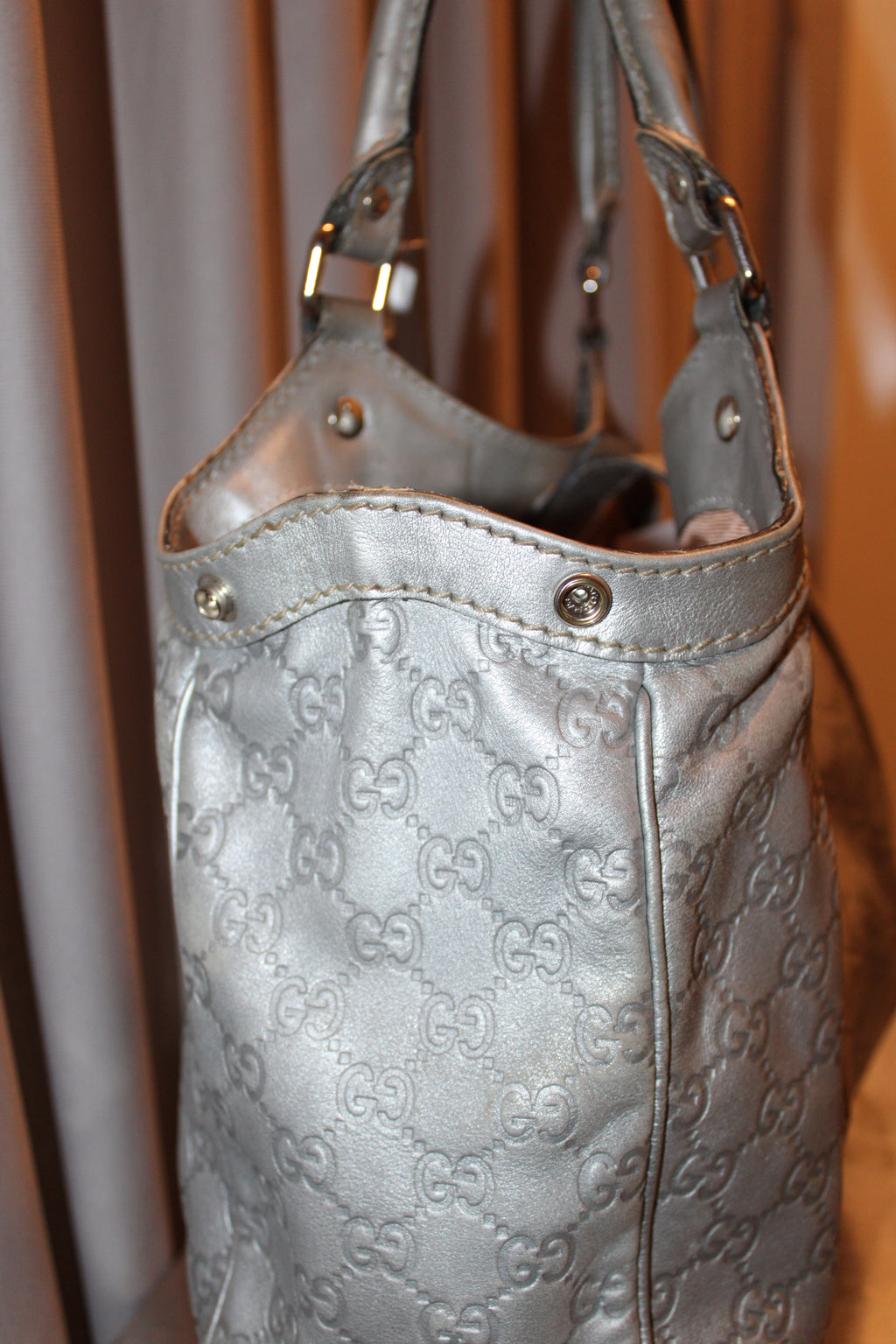 Gucci Sukey Tote