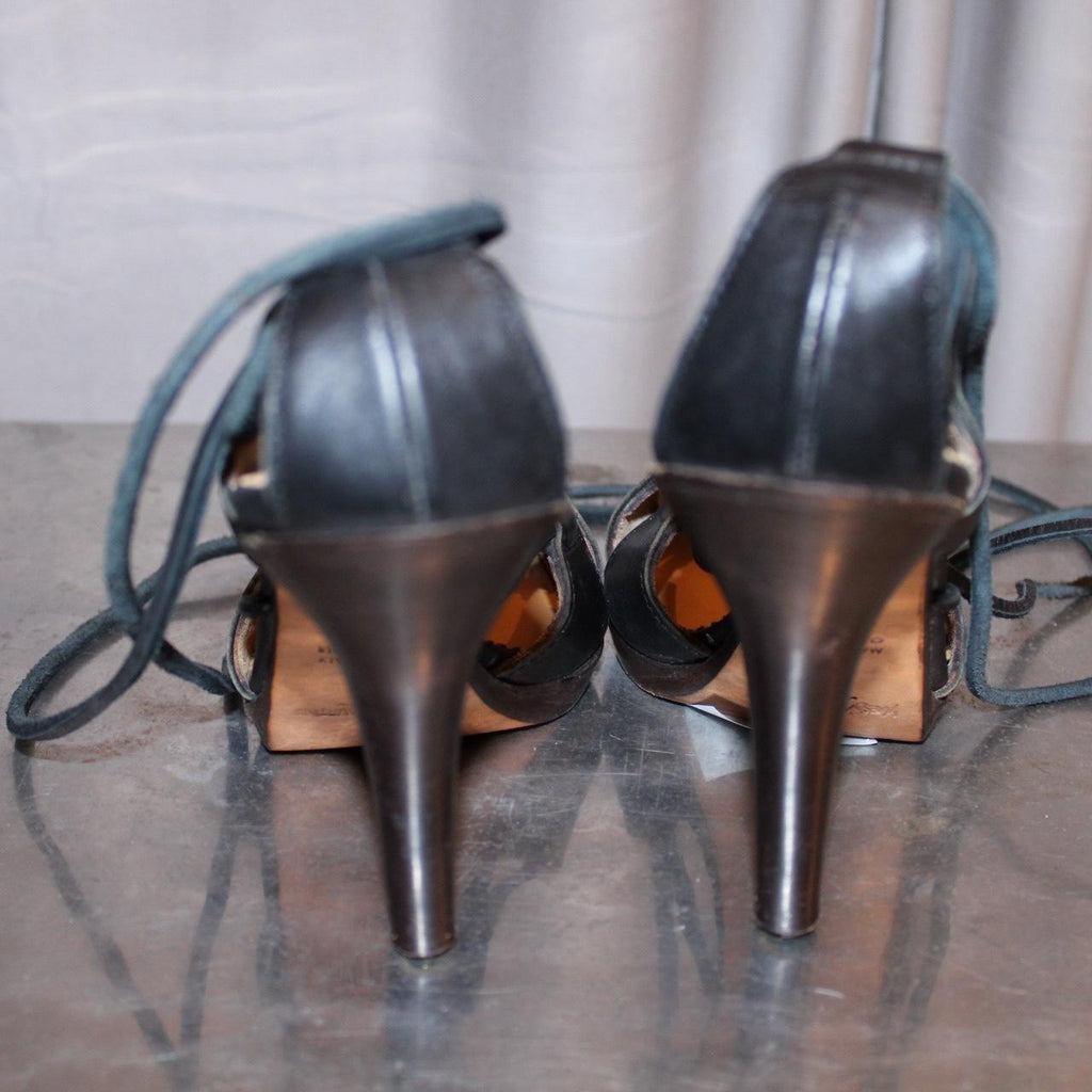 Stunning Tom Ford Era YSL Heels