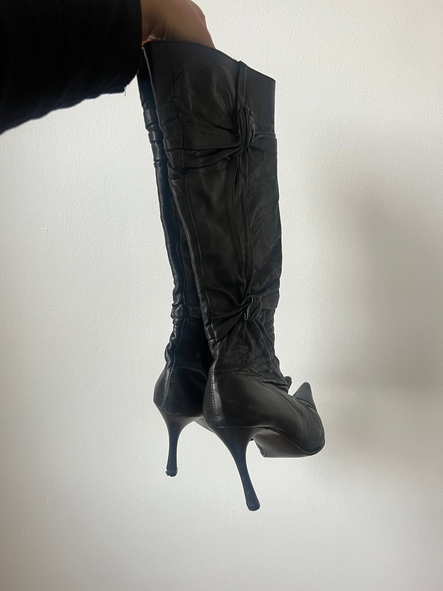 Y2K Italian leather boots