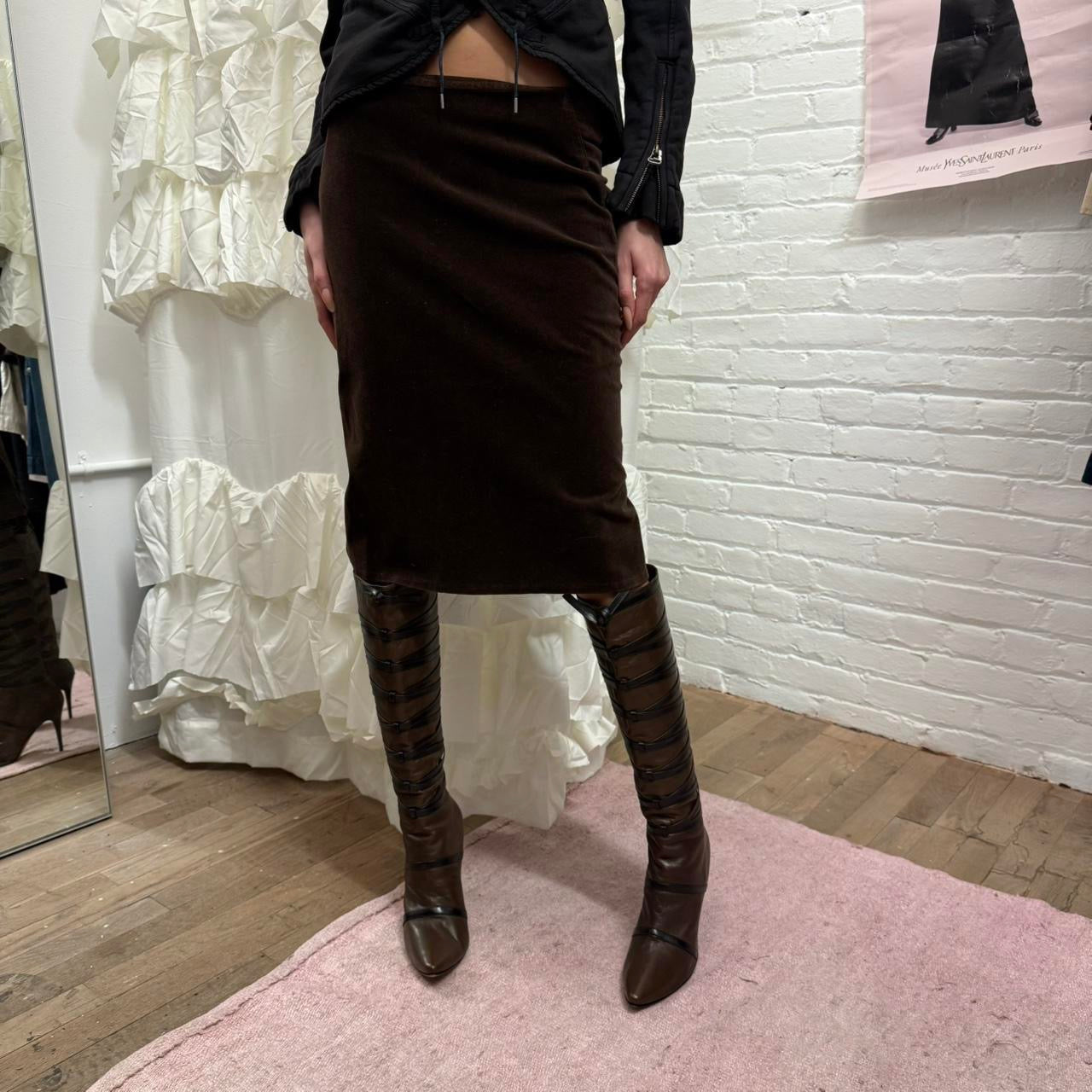 Sisley brown velvet skirt