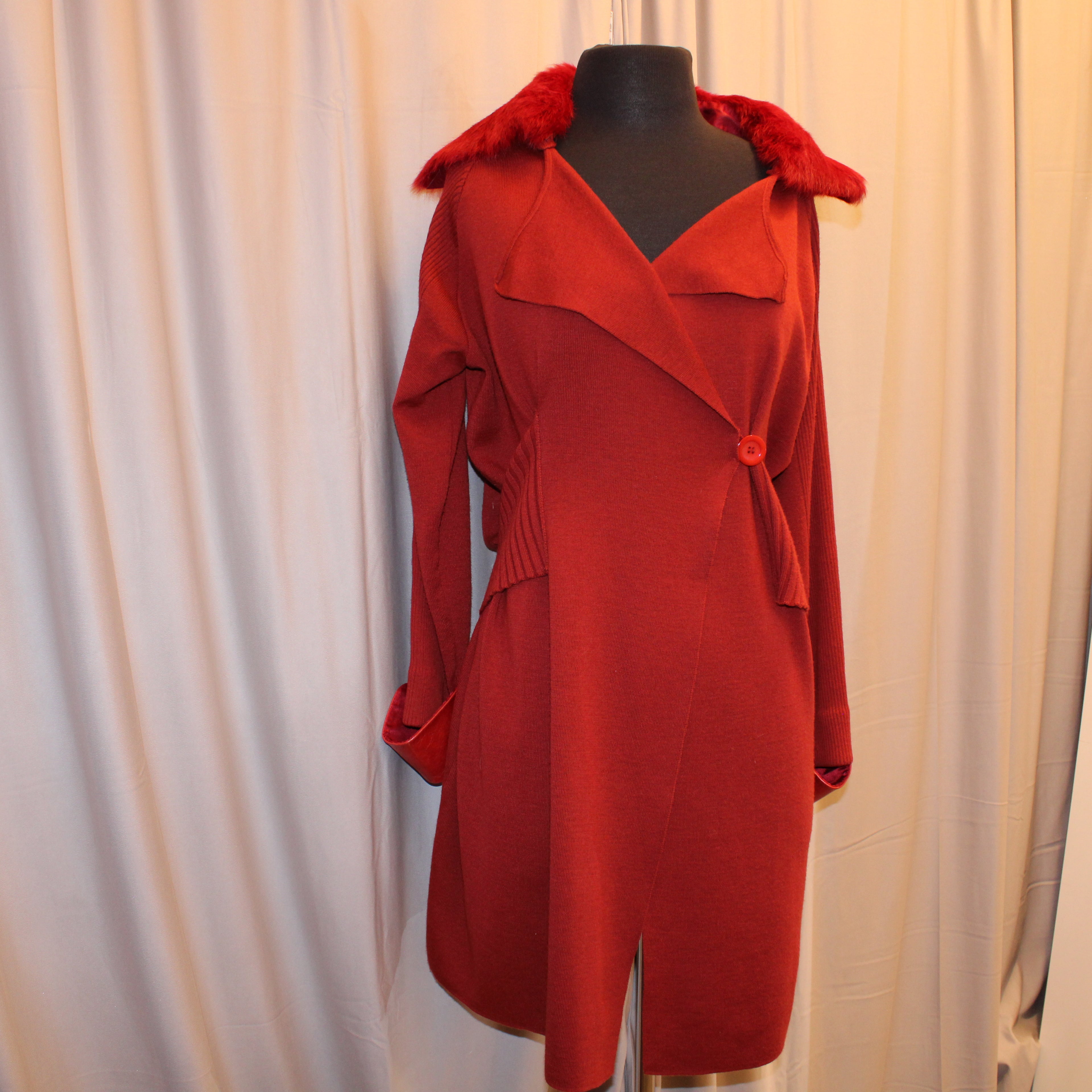 Vintage Cardigan with fur collar