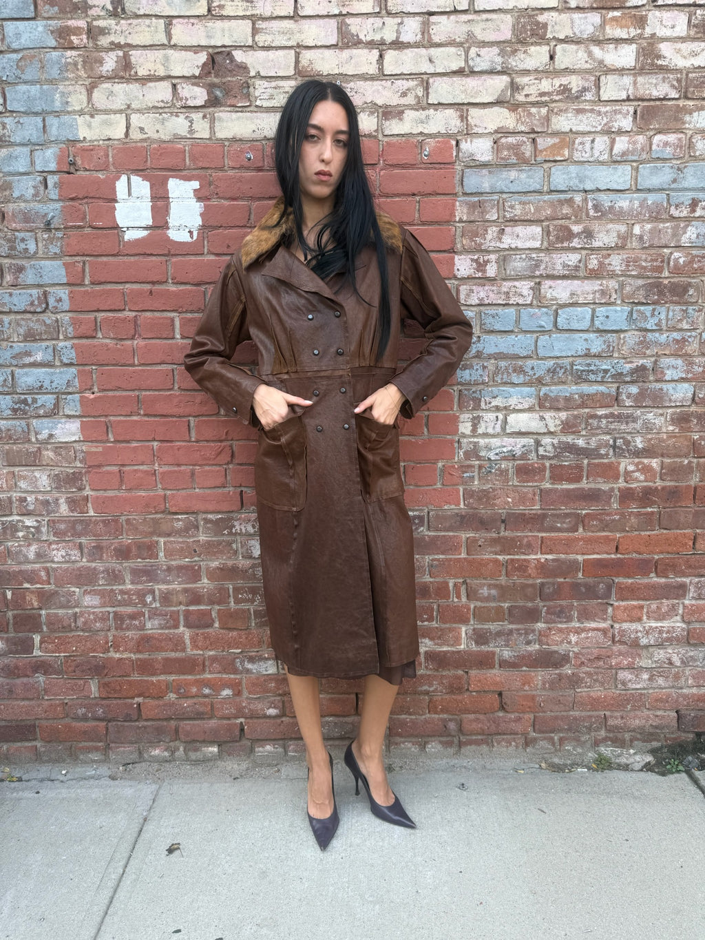 Vintage Leather Jacket with Adjustable Fur Collar