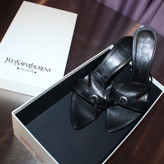 Yves Saint Laurent Leather Heels