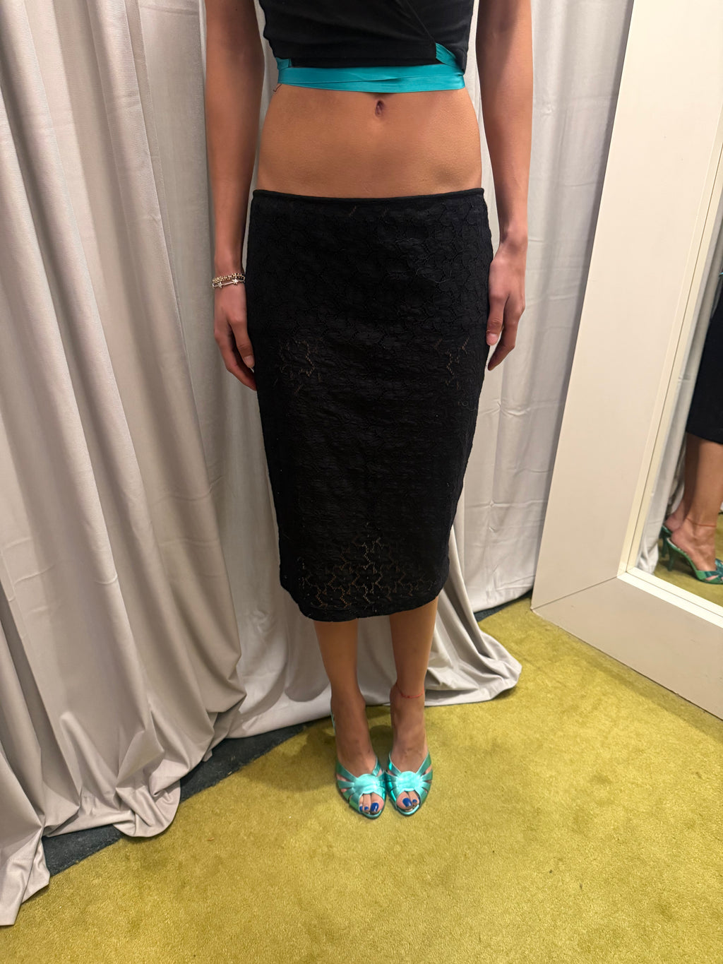 90s Dolce & Gabbana Black Floral Lace Skirt