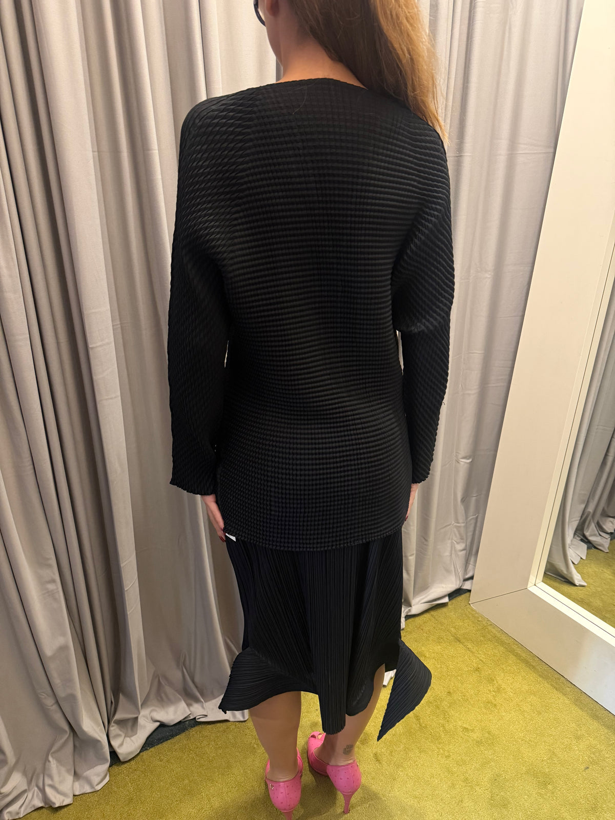 Issey Miyake Black Top