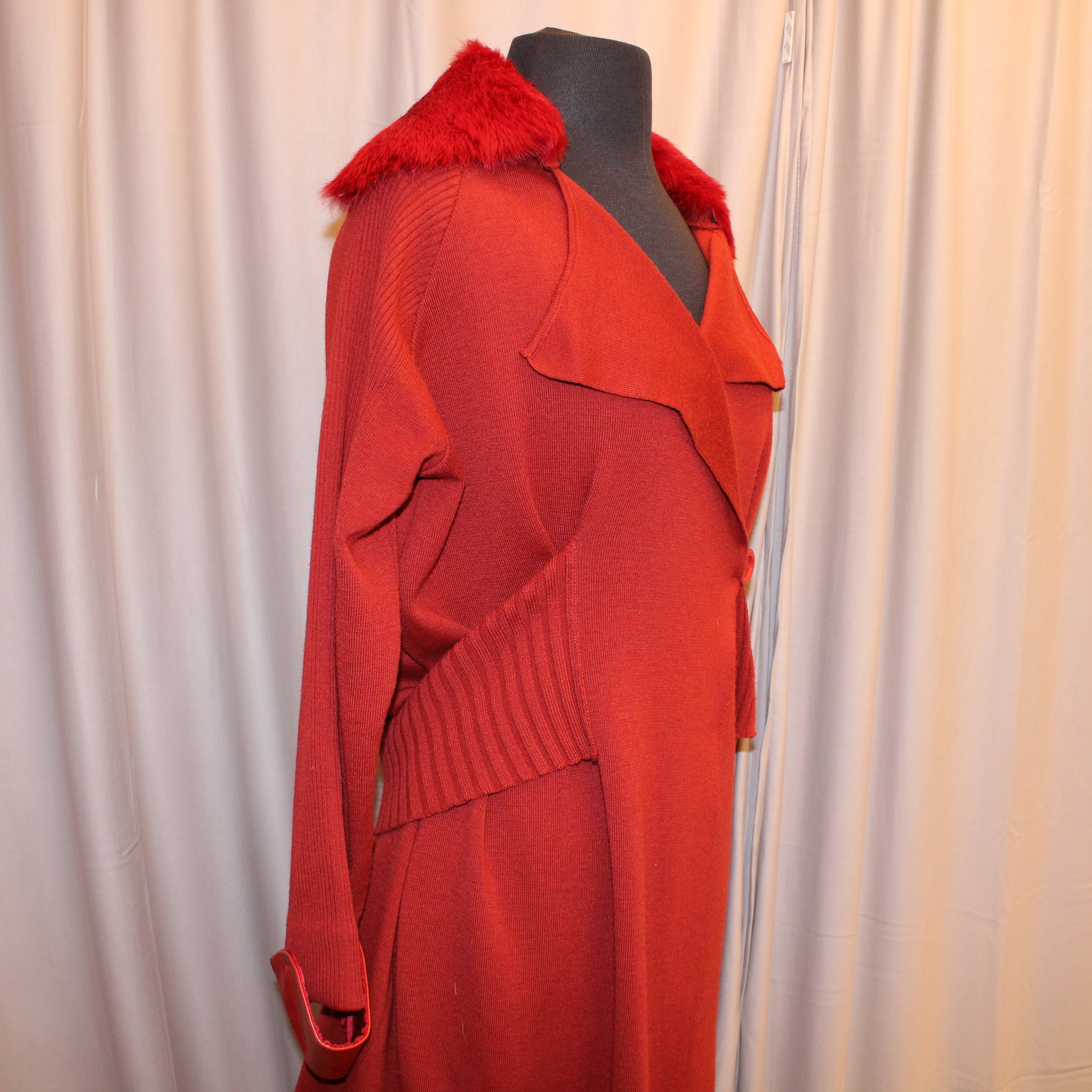 Vintage Cardigan with fur collar