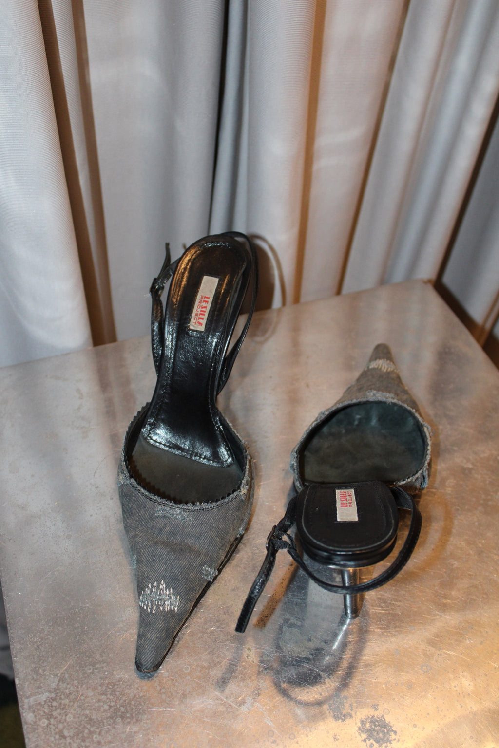 Le Silla Heels