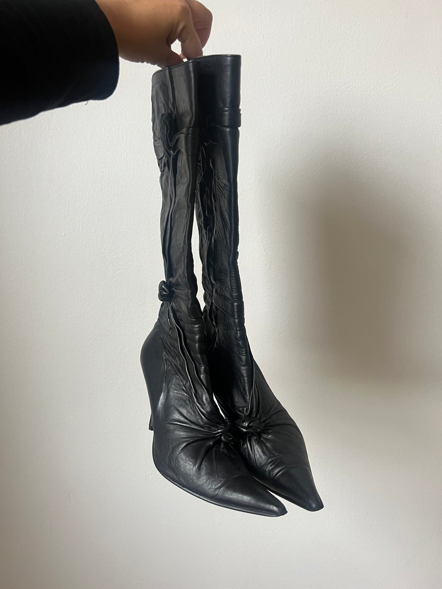 Y2K Italian leather boots