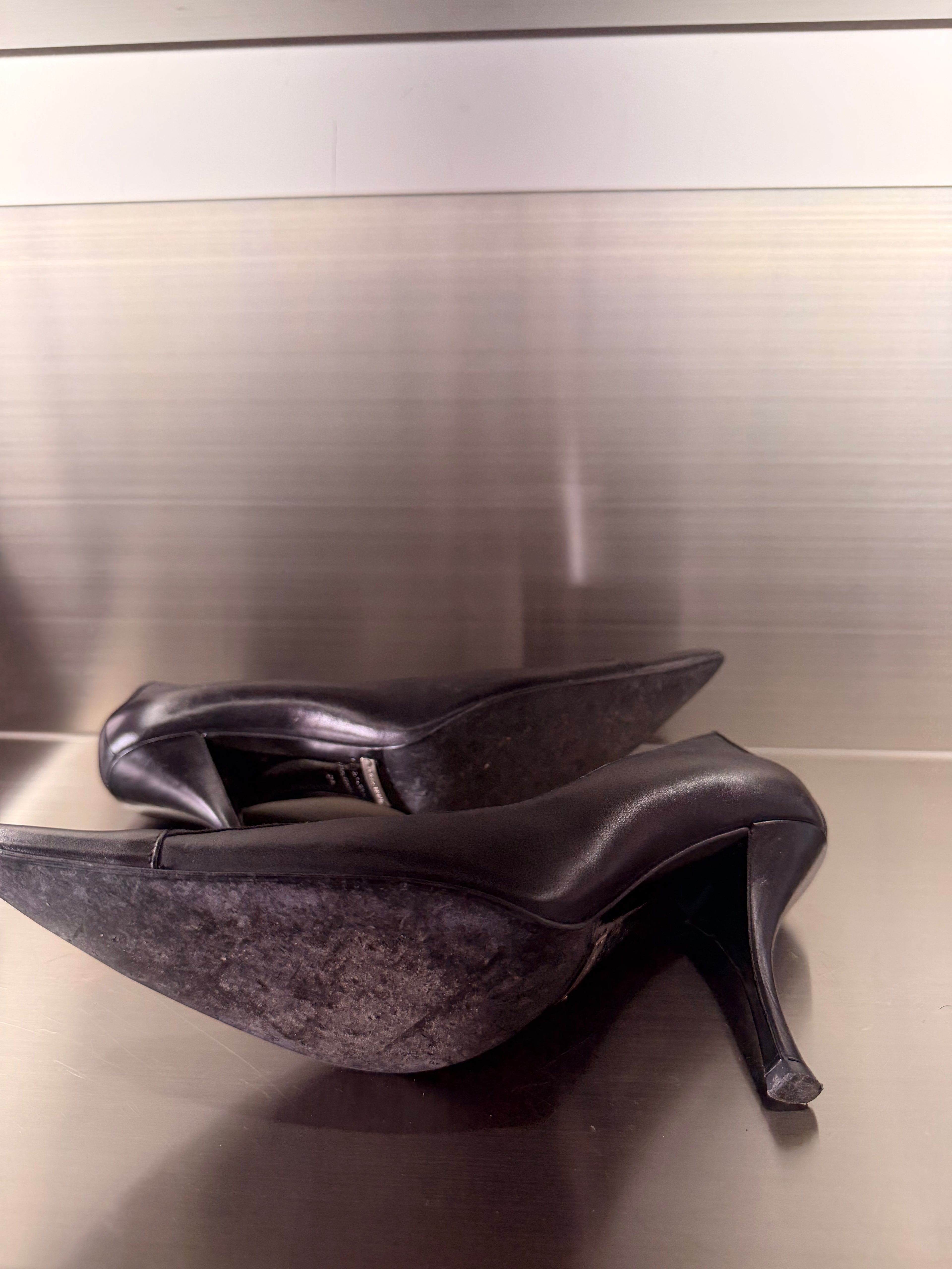 Dolce and Gabana Black Heels