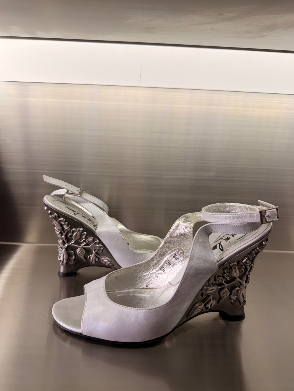 Free Lance Silver Wedges