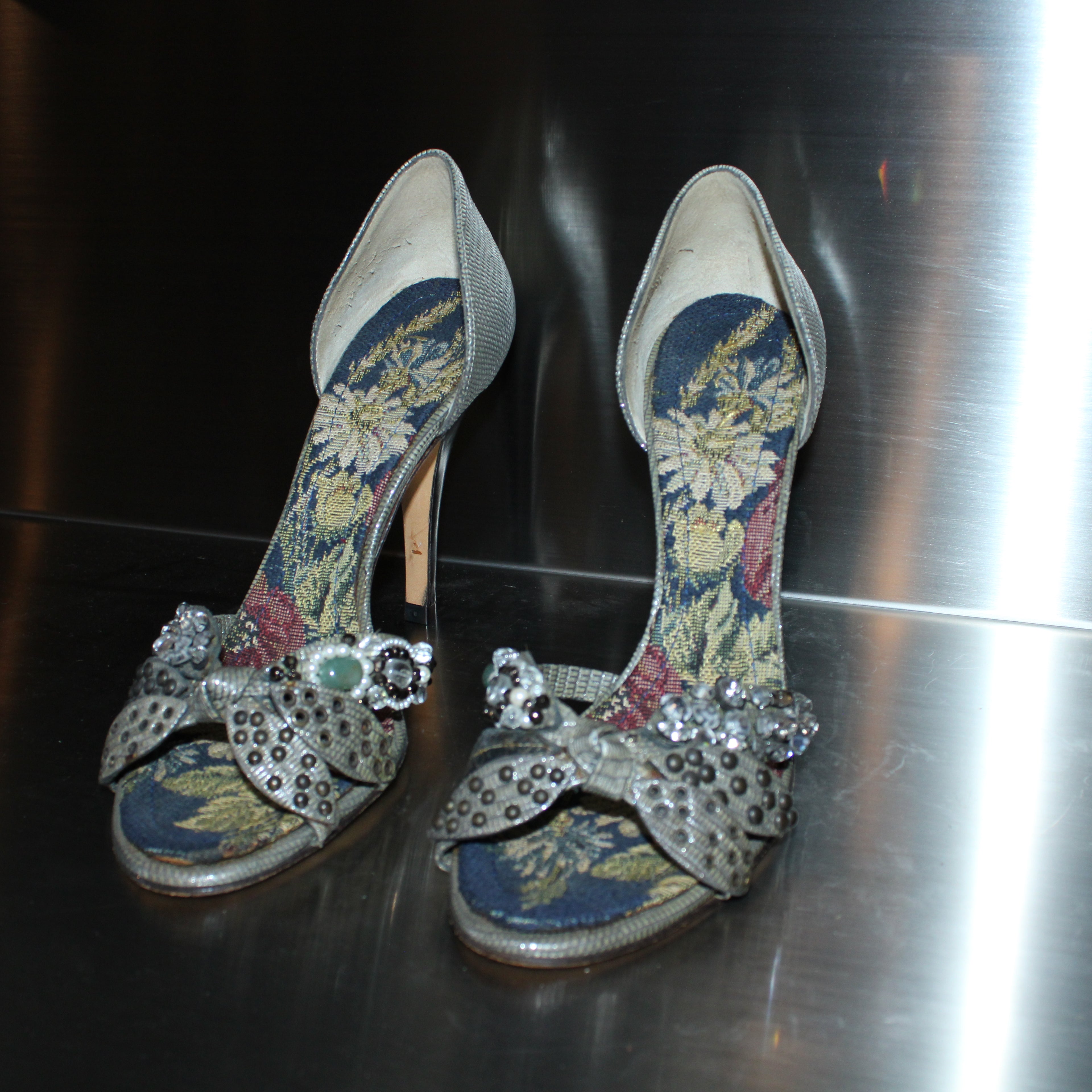 Vicini Heels