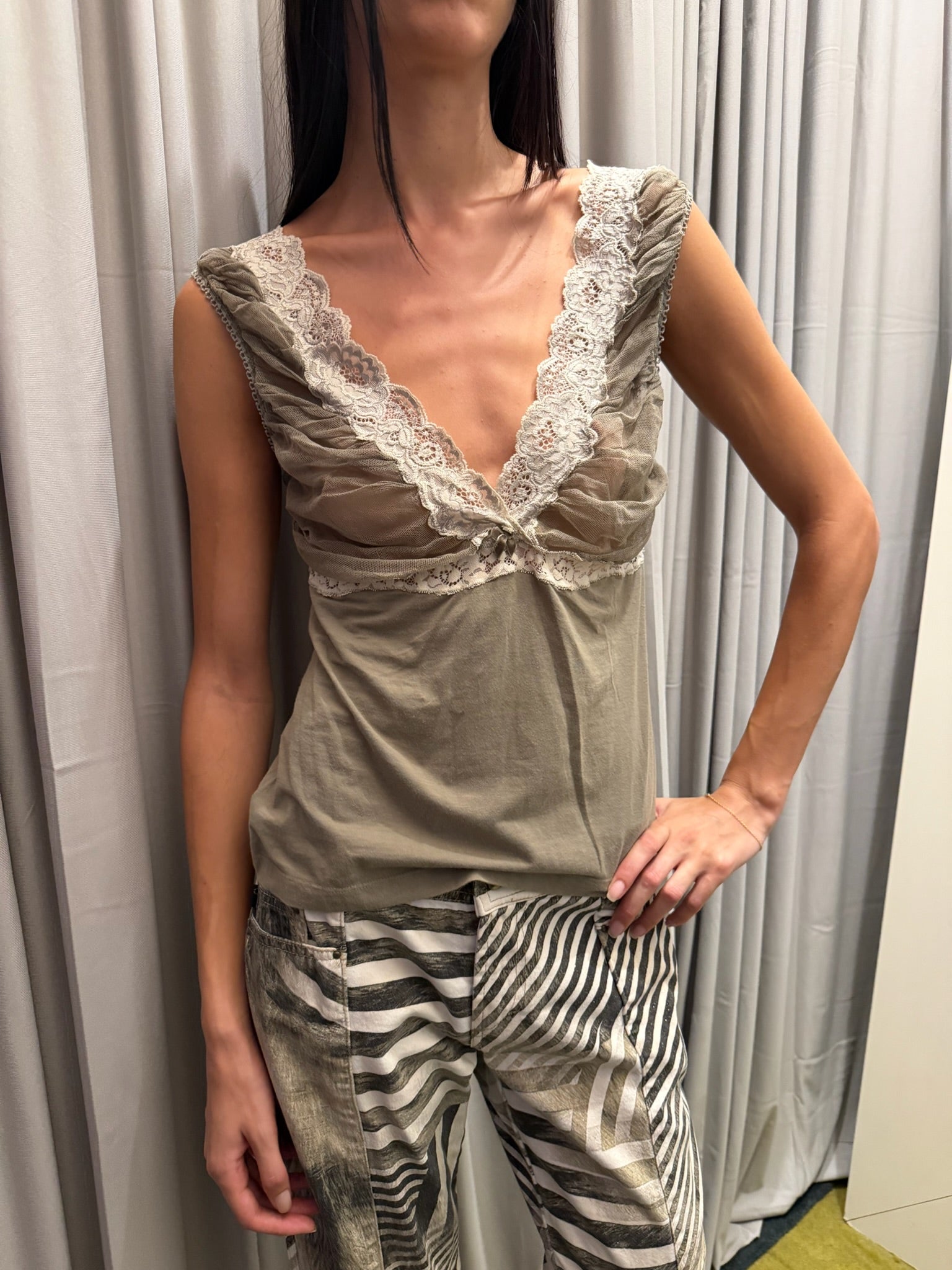 D&G Lace Top