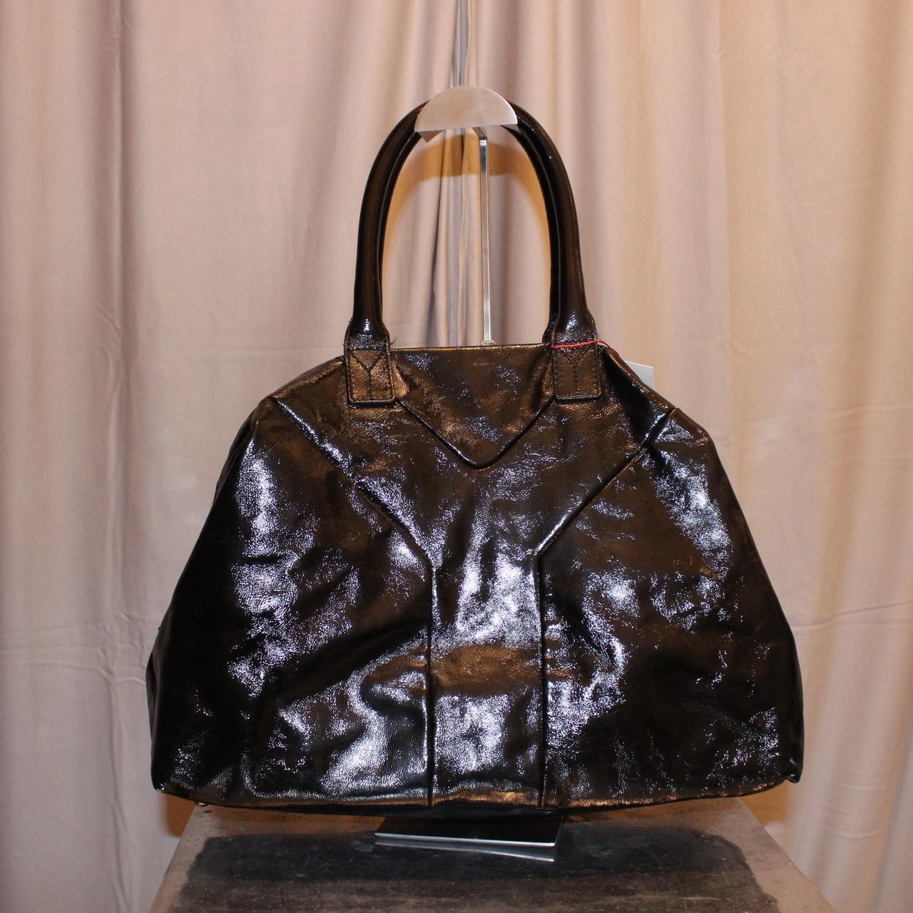 Yves Saint Laurent Easy Y Patent Leather Bag