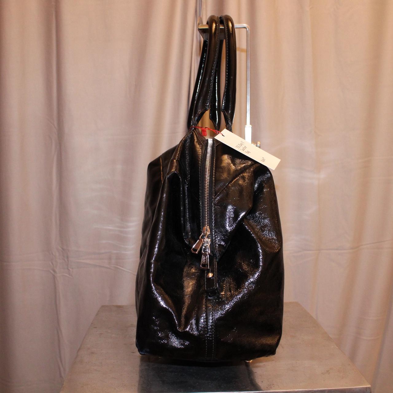 Yves Saint Laurent Easy Y Patent Leather Bag
